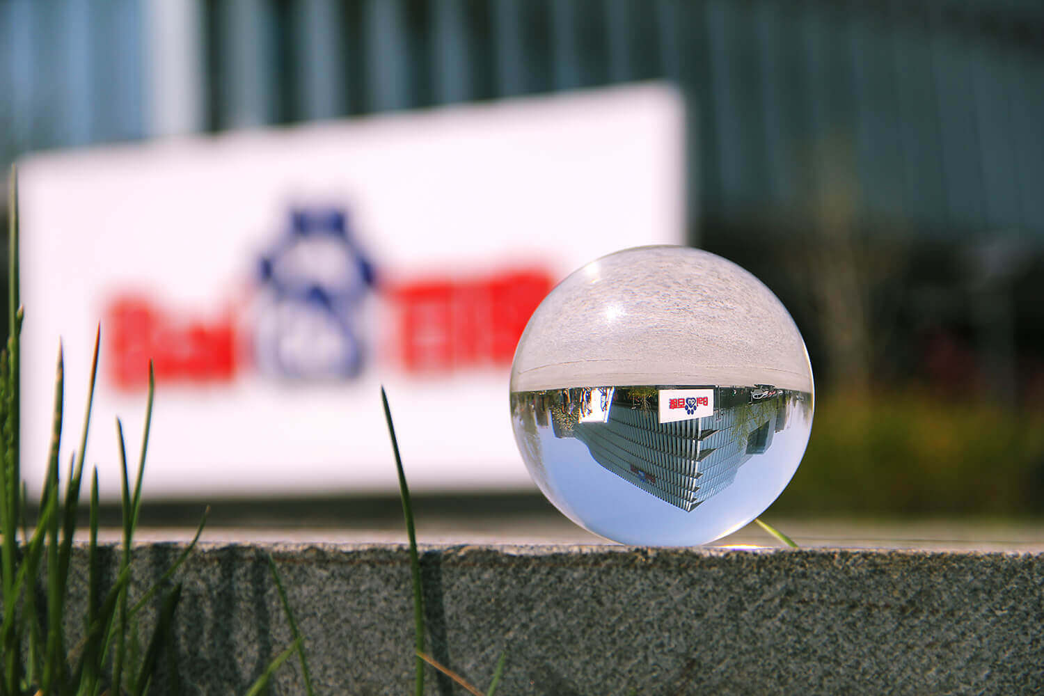 百度CEO李彦宏内部信：百度面临严峻形势挑战，但核心业务动力十足