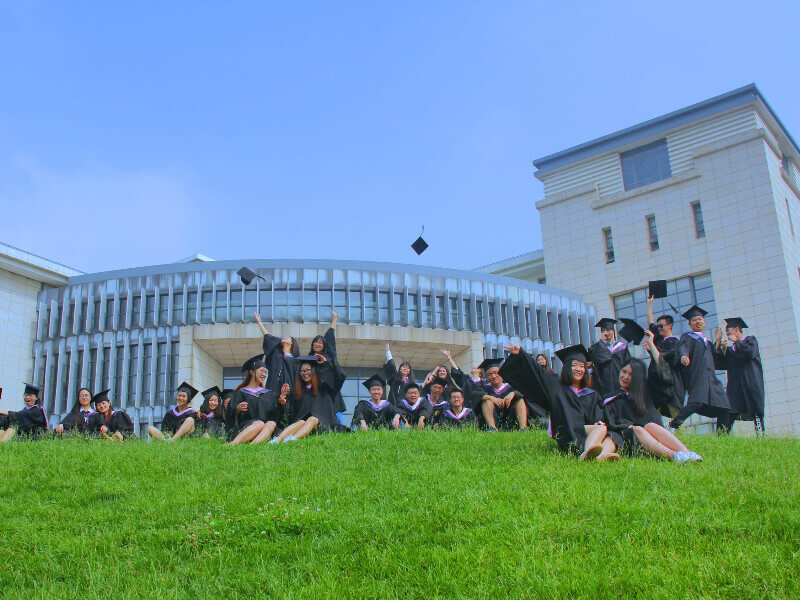 阿里巴巴董事局主席马云在2017中国绿公司年会上发表主题为未来30年的演讲