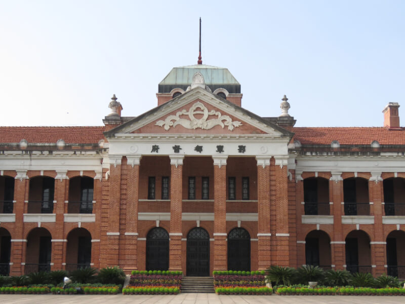 中国驻法兰克福总领事温振顺在纪念辛亥革命100周年座谈会上的讲话