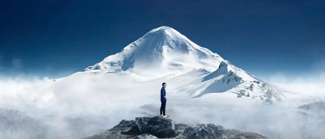 复旦大学校长许宁生在2016届本（专）科生毕业典礼上寄语毕业生：力当先行者