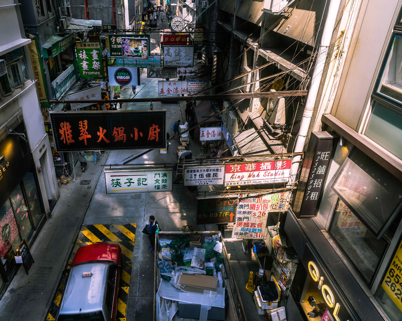 香港特区候任行政长官李家超出席全港同乡社团庆回归25周年文艺巡演启动礼致辞